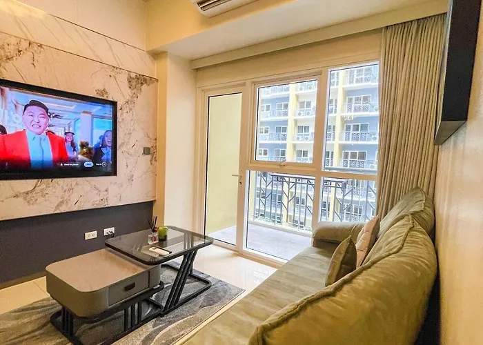 Spacious 2br Luxury Across Okada, Airport * Manilla