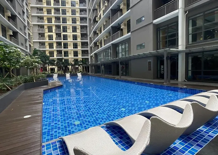 Spacious 2br Luxury Across Okada, Airport Manilla