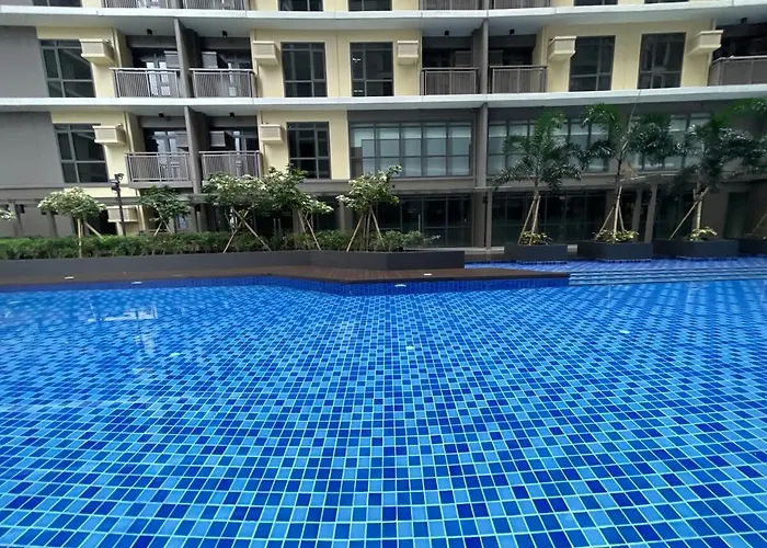 Spacious 2br Luxury Across Okada, Airport Appartement Manilla
