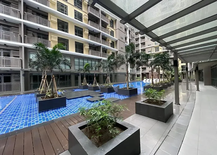 Spacious 2br Luxury Across Okada, Airport * Manilla